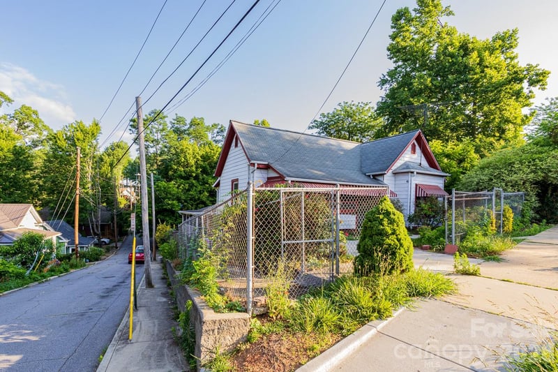 91 Clingman Ave, Asheville, NC 28801
