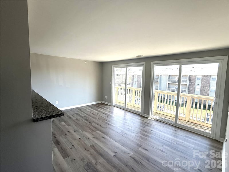 1604 Arlyn Cir #J, Charlotte, NC 28213