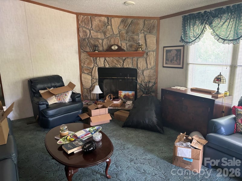 130 Wid Smith Rd, Burnsville, NC 28714