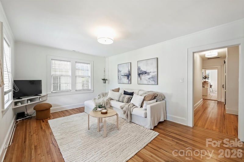 118 Laurel Ave, Charlotte, NC 28207
