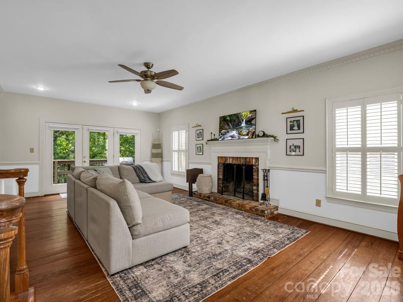 2720 Steeplechase Rd, Gastonia, NC 28056
