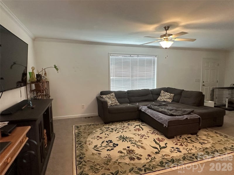 330 Memorial Hw, Harmony, NC 28634
