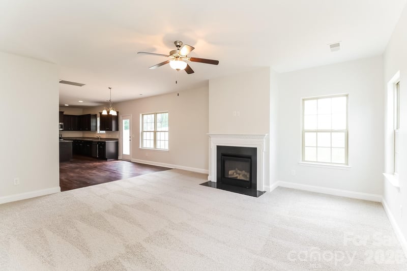 205 Taylors Creek St, Mount Holly, NC 28120