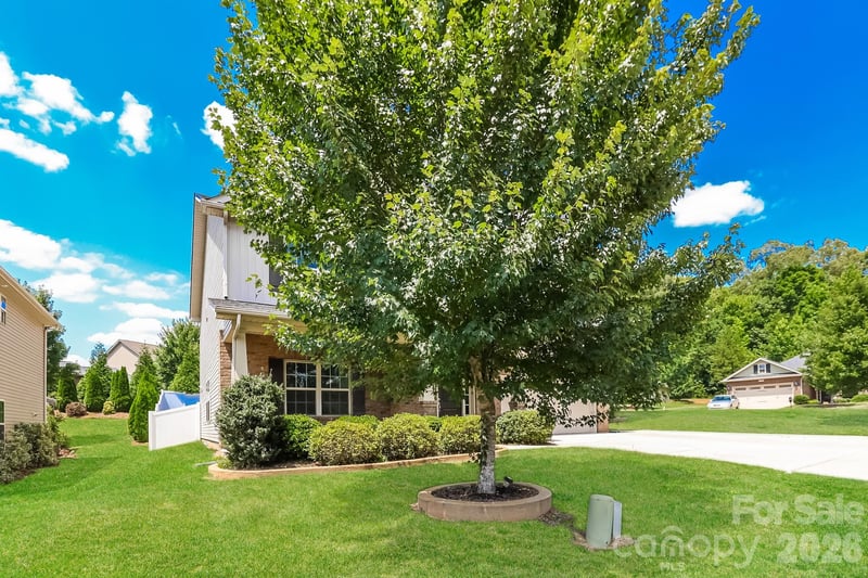 205 Taylors Creek St, Mount Holly, NC 28120