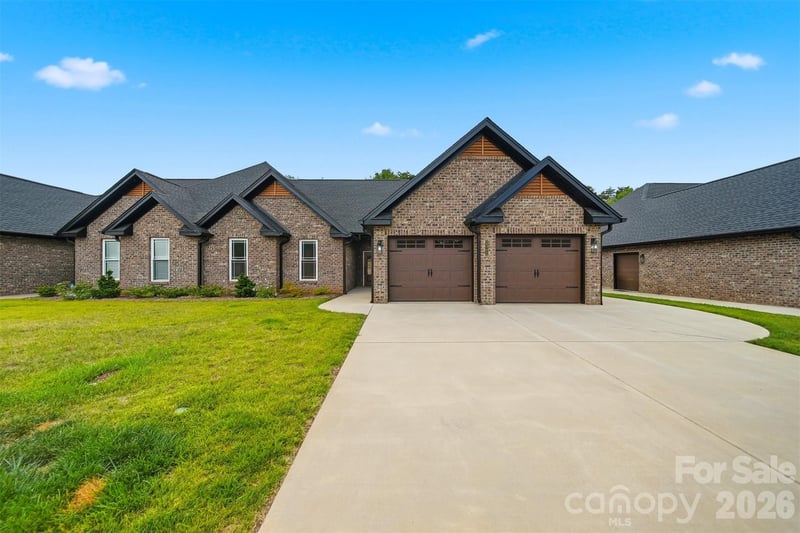 3342 48th Ave #6B, Hickory, NC 28601