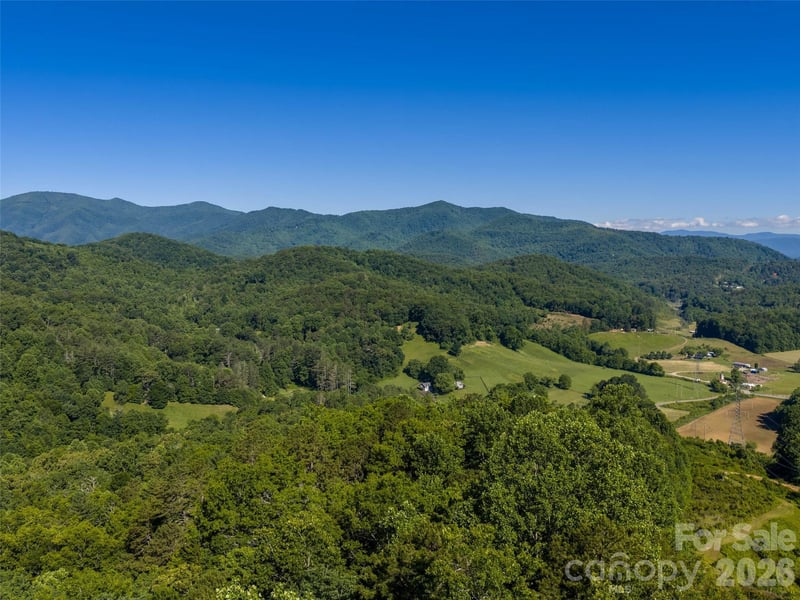 00000 Little Savannah Rd, Sylva, NC 28779
