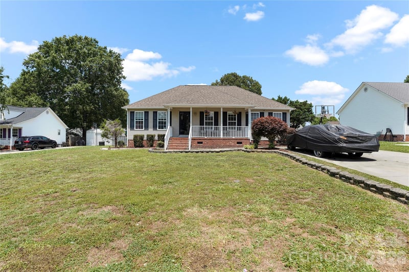 1668 Quail Rush Dr, Rock Hill, SC 29730
