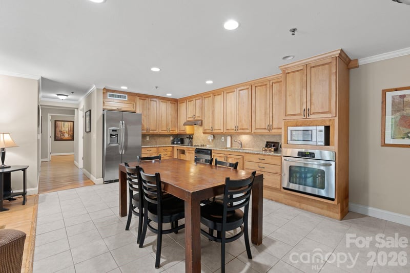 201 Bowling Park Rd, Asheville, NC 28803