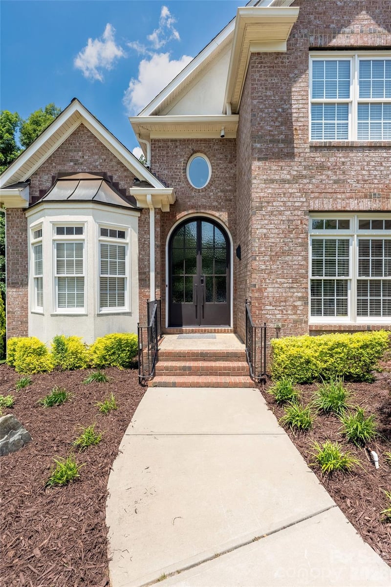 5434 Stallworth Dr, Charlotte, NC 28226