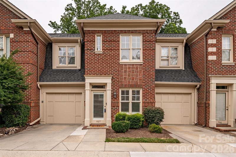 937 Park Slope Dr, Charlotte, NC 28209