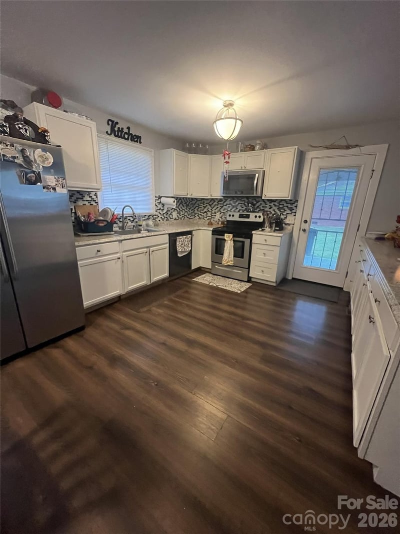 1174 Stanley Dr, Rock Hill, SC 29730