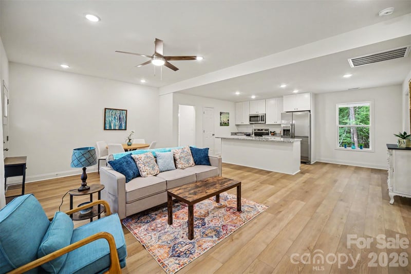 3299 Old Seine Rd, Smyrna, SC 29743