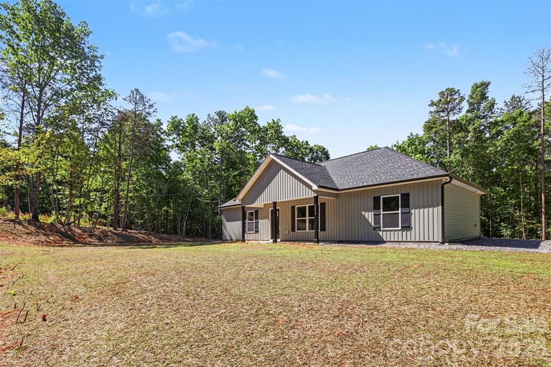 3299 Old Seine Rd, Smyrna, SC 29743