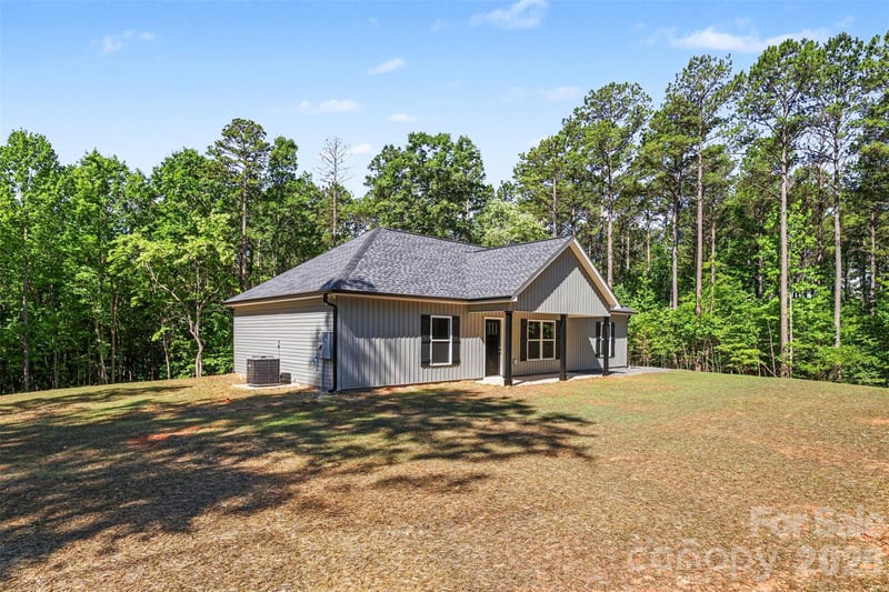 3299 Old Seine Rd, Smyrna, SC 29743