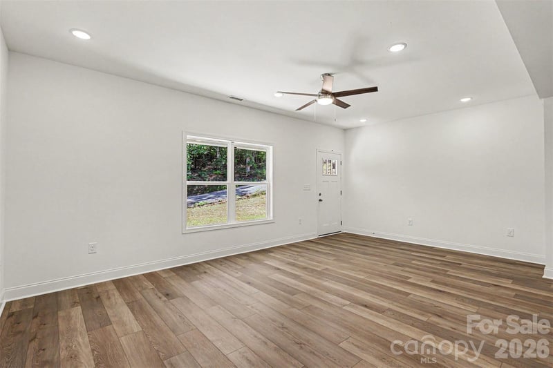 3299 Old Seine Rd, Smyrna, SC 29743