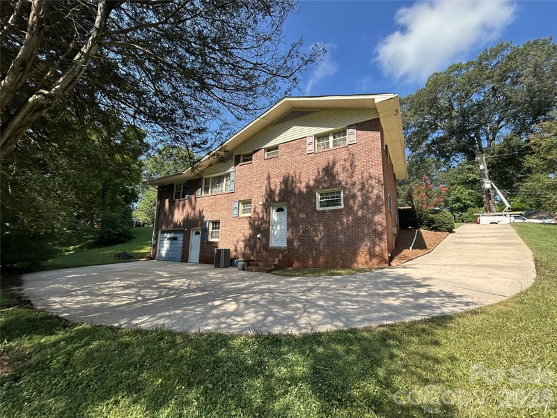 347 Hatley Cir, Concord, NC 28025
