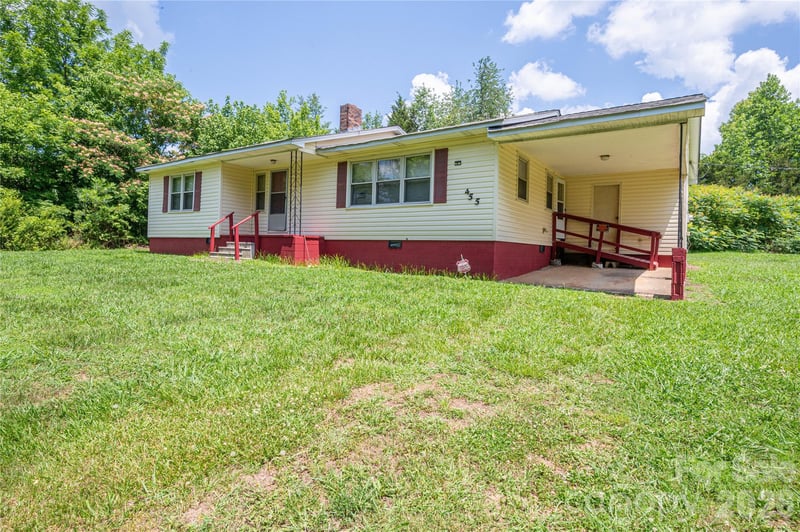 455 Huffman Rd, Blacksburg, SC 29702