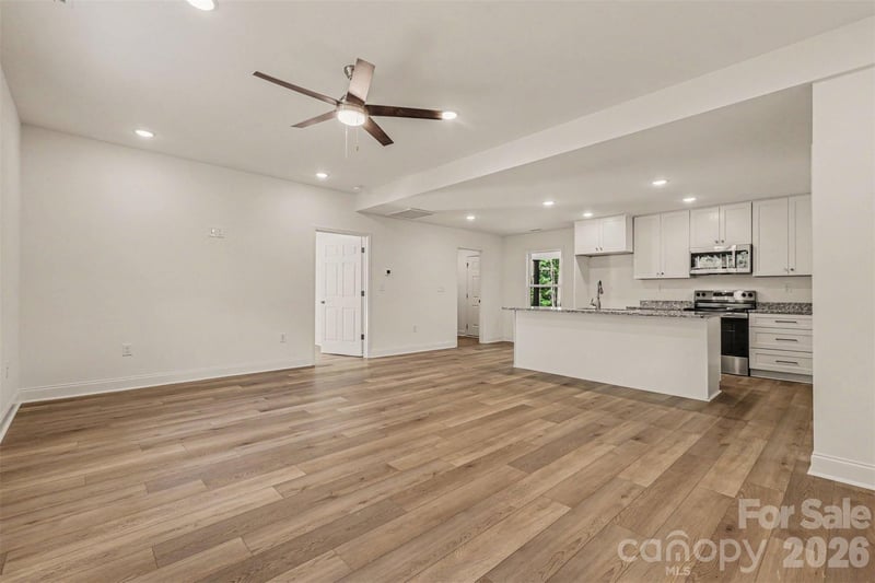 160 Parris Rd, Blacksburg, SC 29702