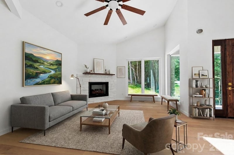 23 Early Spring Way, Leicester, NC 28748