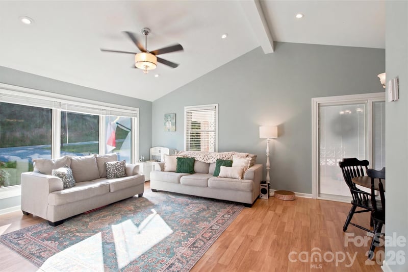 4608 Rainbow Dr, Kannapolis, NC 28081