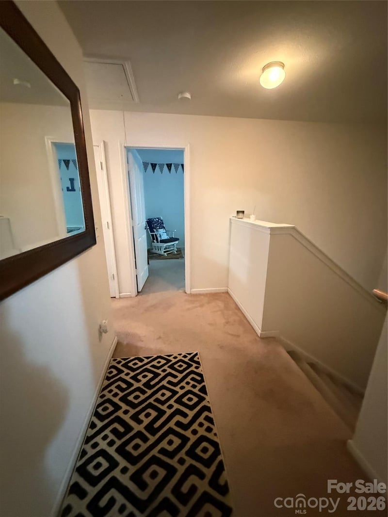 9424 Quilting Bee Ln, Charlotte, NC 28216