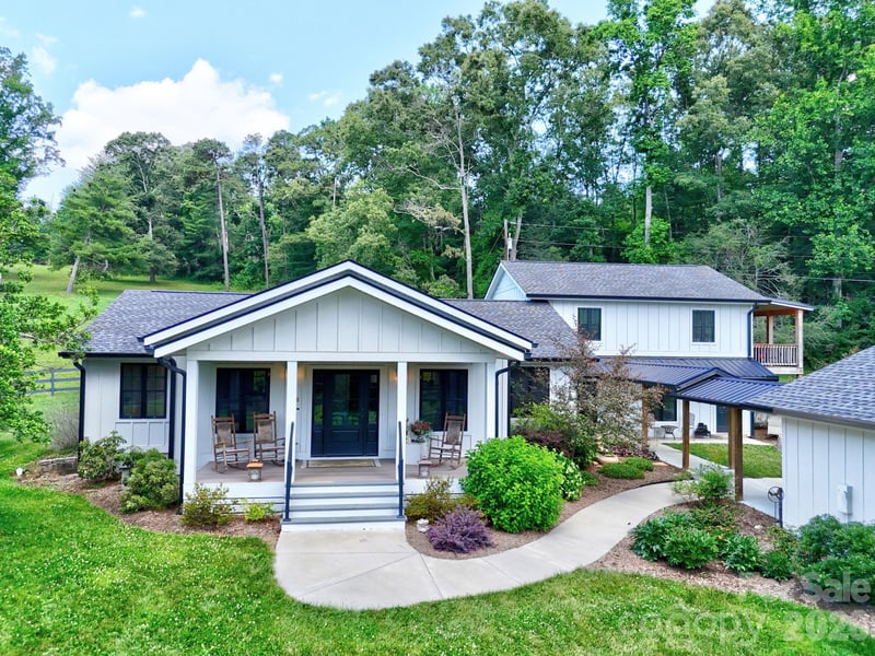 23 Lindsey Loop Rd, Fletcher, NC 28732