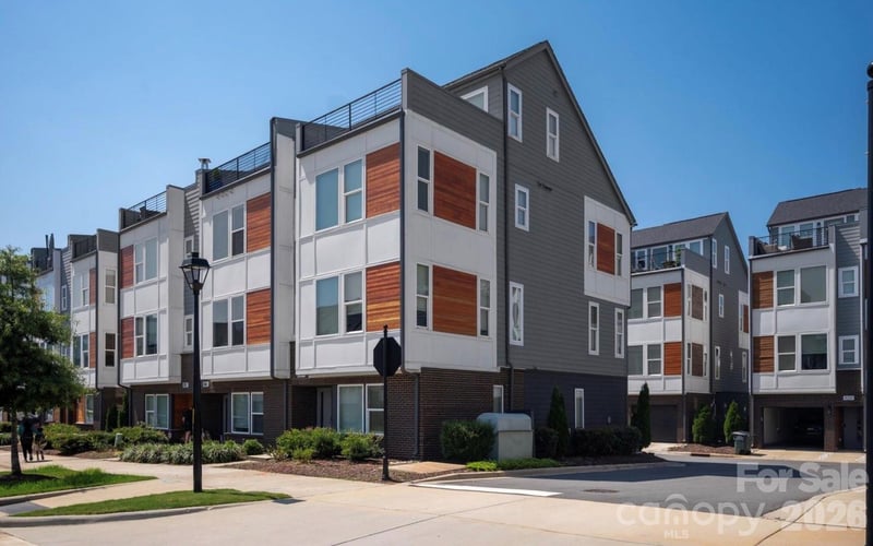 2104 Bryant Park Dr, Charlotte, NC 28208