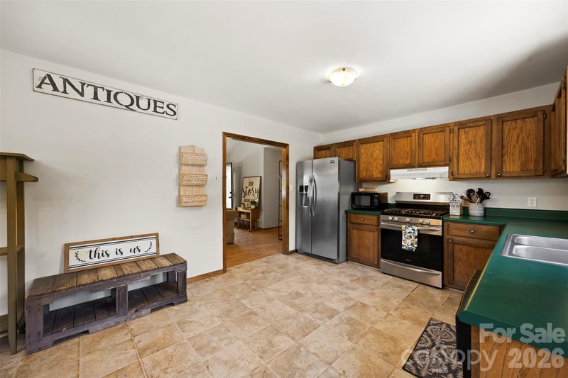 2600 Filbert Hw, Clover, SC 29710
