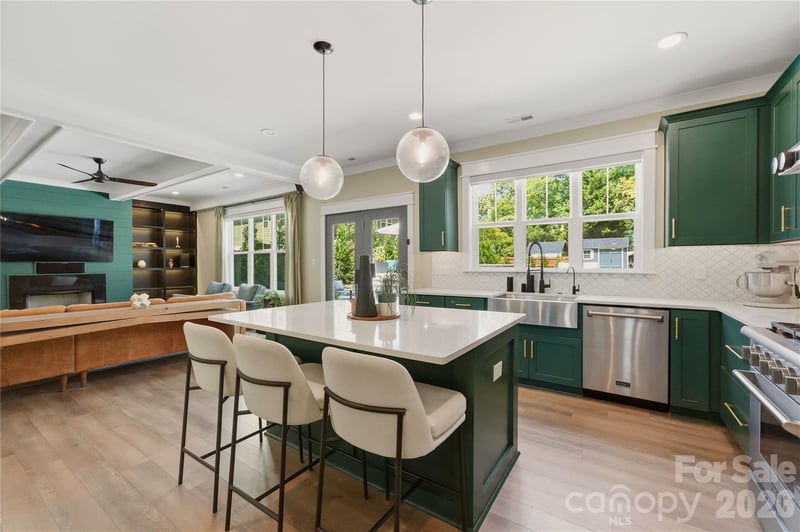 1222 Gaston St, Charlotte, NC 28208
