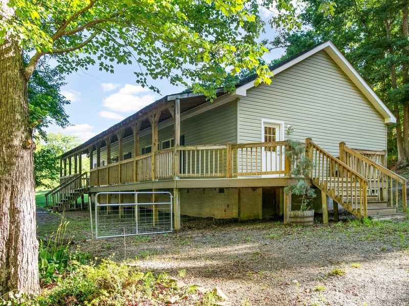 35 Cedar Farm Rd, Asheville, NC 28803