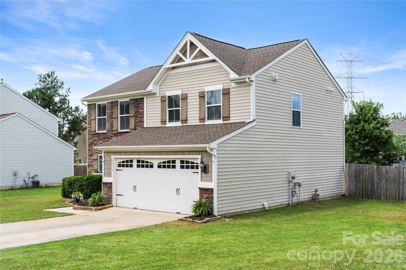 3017 Rhododendron Pl, Clover, SC 29710