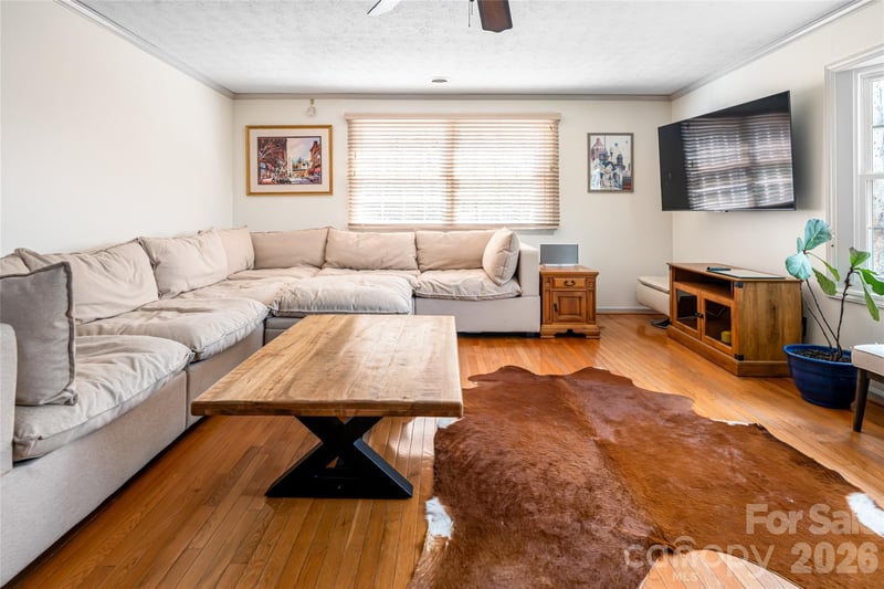 233 Church Rd, Fairview, NC 28730