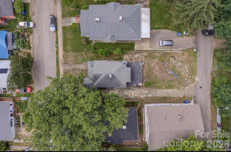 49 Madison Ave, Asheville, NC 28801