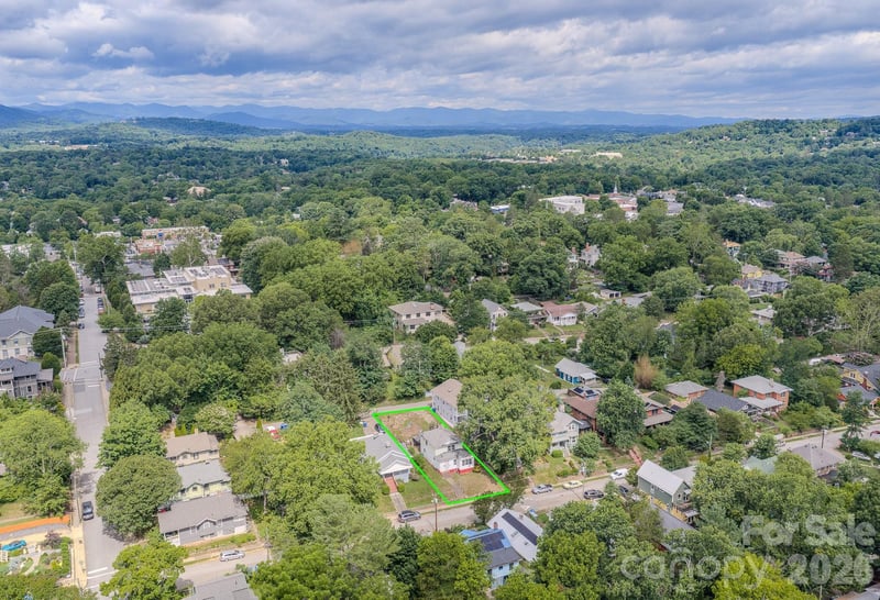 49 Madison Ave, Asheville, NC 28801