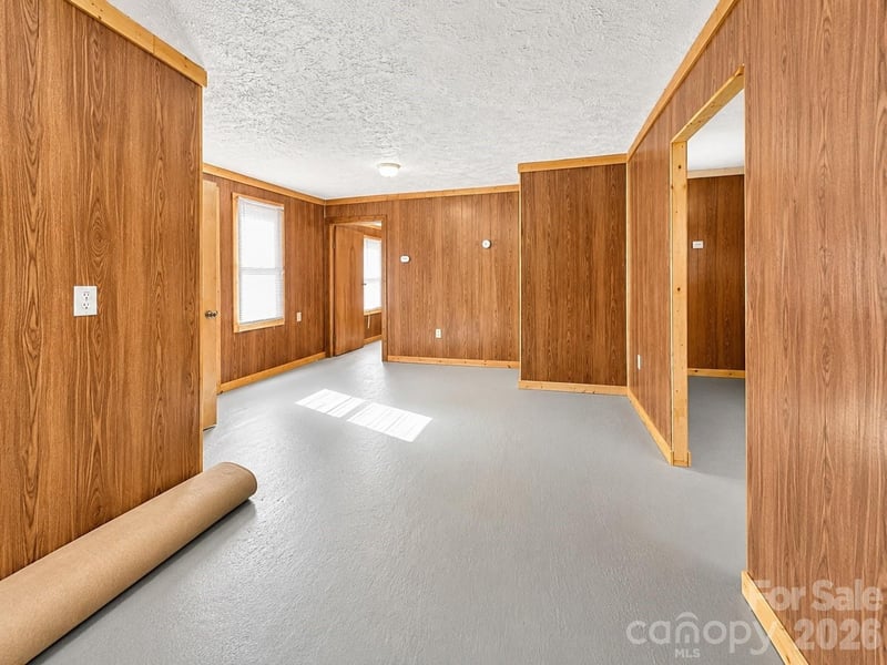 61 Haywood Rd, Asheville, NC 28806