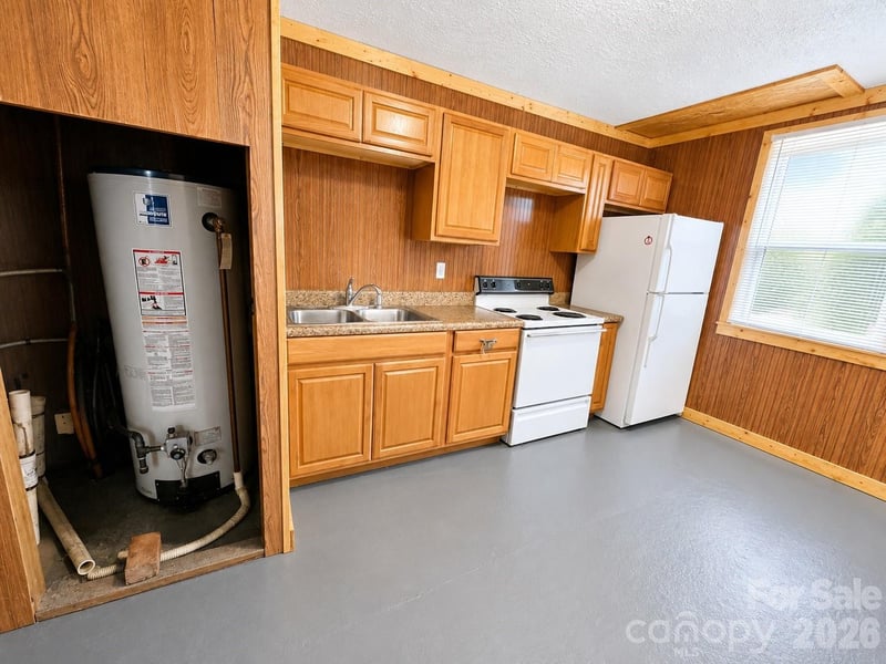 61 Haywood Rd, Asheville, NC 28806