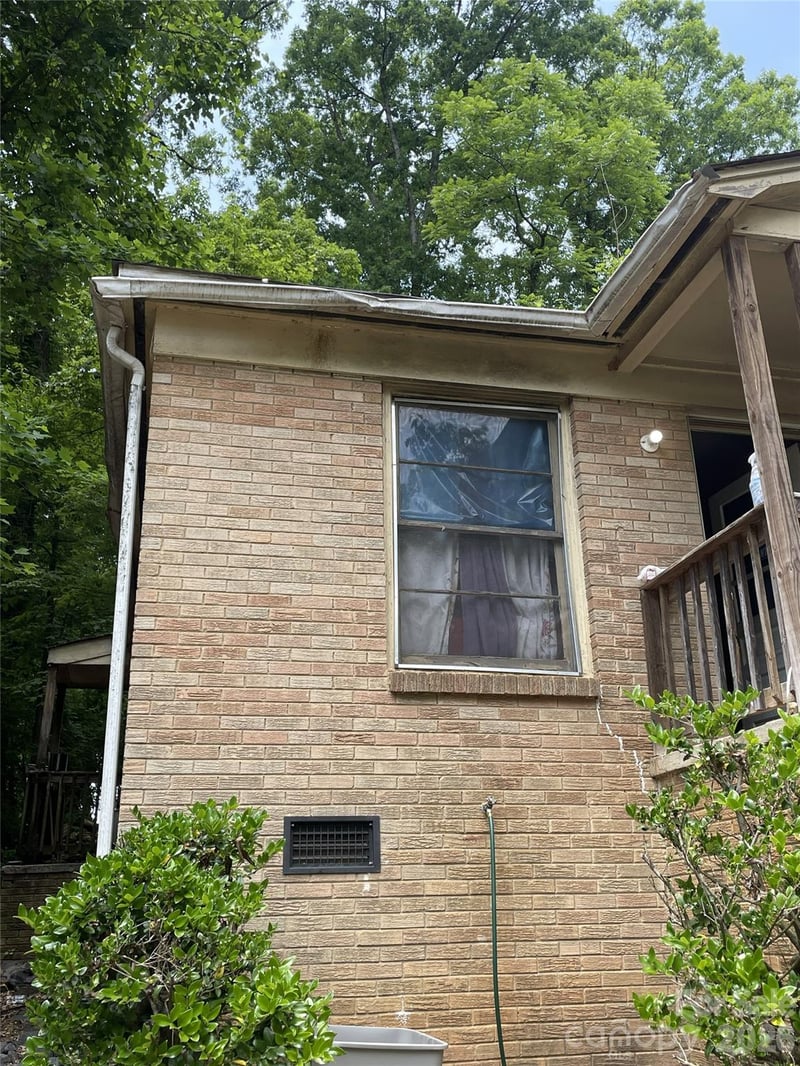 4025 Plato Cir, Charlotte, NC 28208