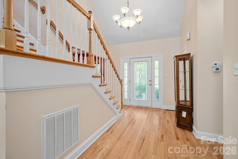 36 Poplar Creek Dr, Asheville, NC 28805