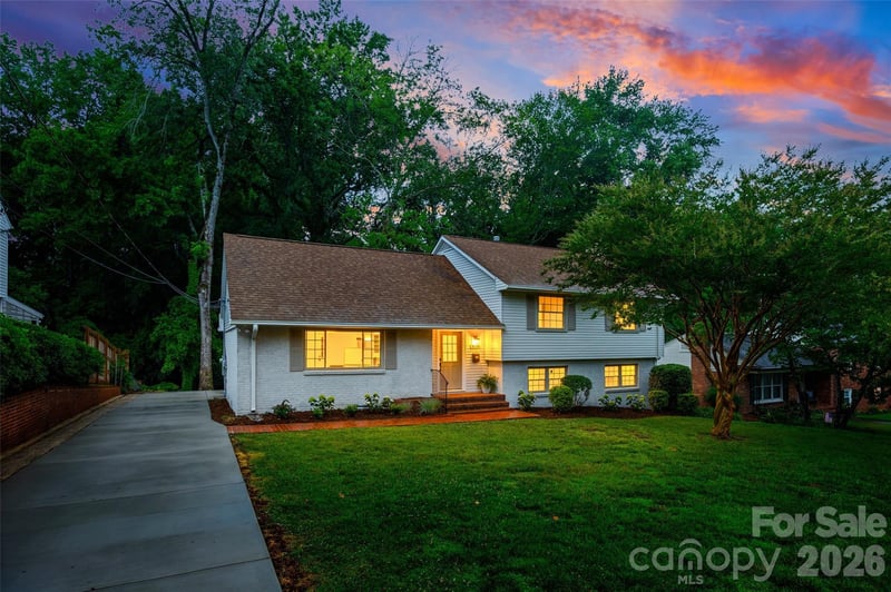 3130 Spring Valley Rd, Charlotte, NC 28226