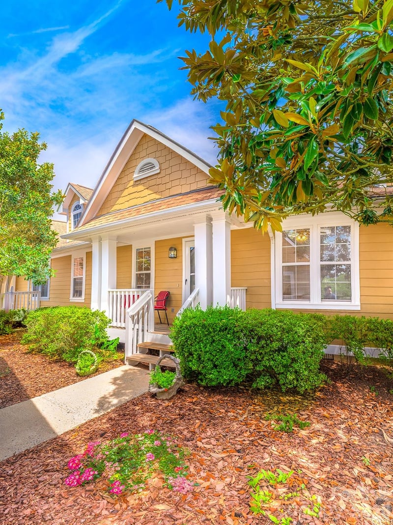 102 Rough Point Ct, Asheville, NC 28806