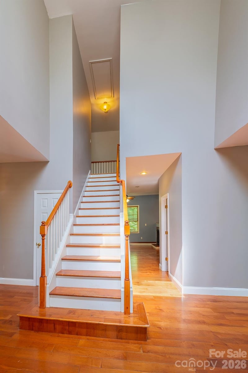 340 Old Haw Creek Rd, Asheville, NC 28805