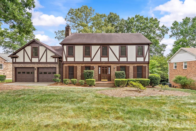 7201 Hopeton Rd, Charlotte, NC 28210