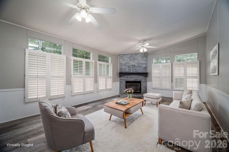 1002 Kiser Rd, Bessemer City, NC 28016