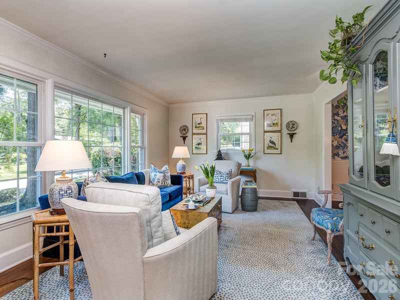 6817 Ronda Ave, Charlotte, NC 28211