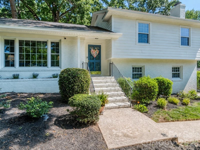 6817 Ronda Ave, Charlotte, NC 28211