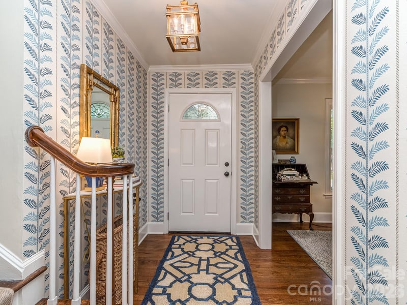 6817 Ronda Ave, Charlotte, NC 28211