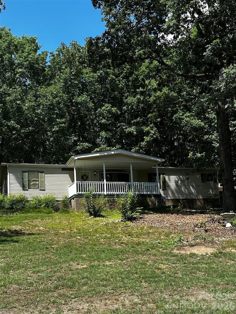 9056 Sorrow Farm Rd, Kannapolis, NC 28081