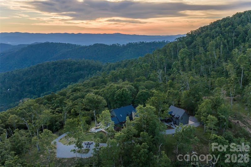 145 Kalmia Dr, Asheville, NC 28804