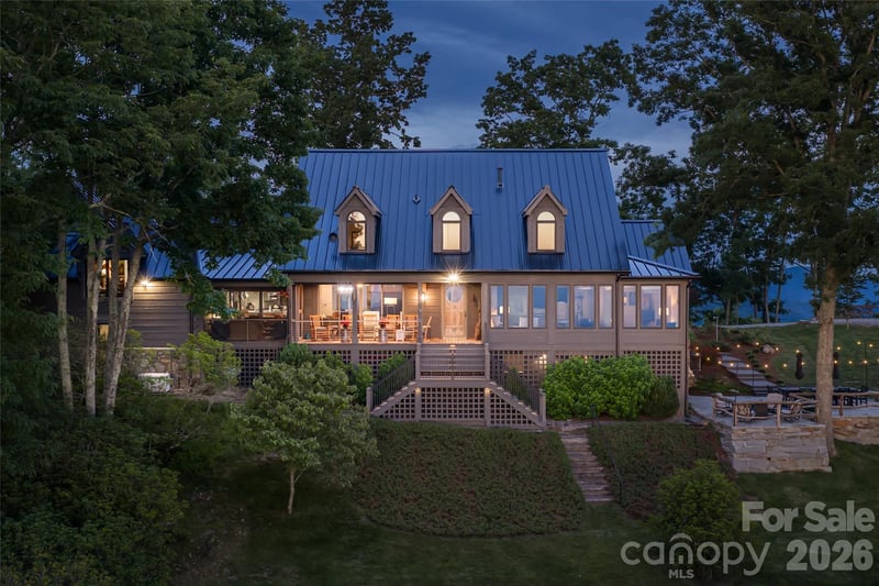 145 Kalmia Dr, Asheville, NC 28804