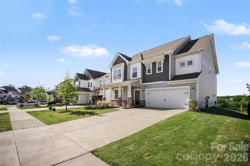 238 Kennerly Center Dr, Mooresville, NC 28115